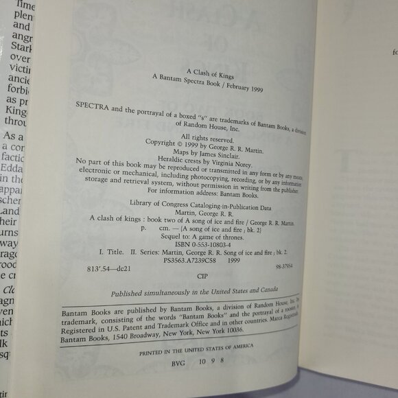 George R R Martin A Clash of Kings Hardcover Book Game of Thrones Song Fire Ice - Picture 3 of 3